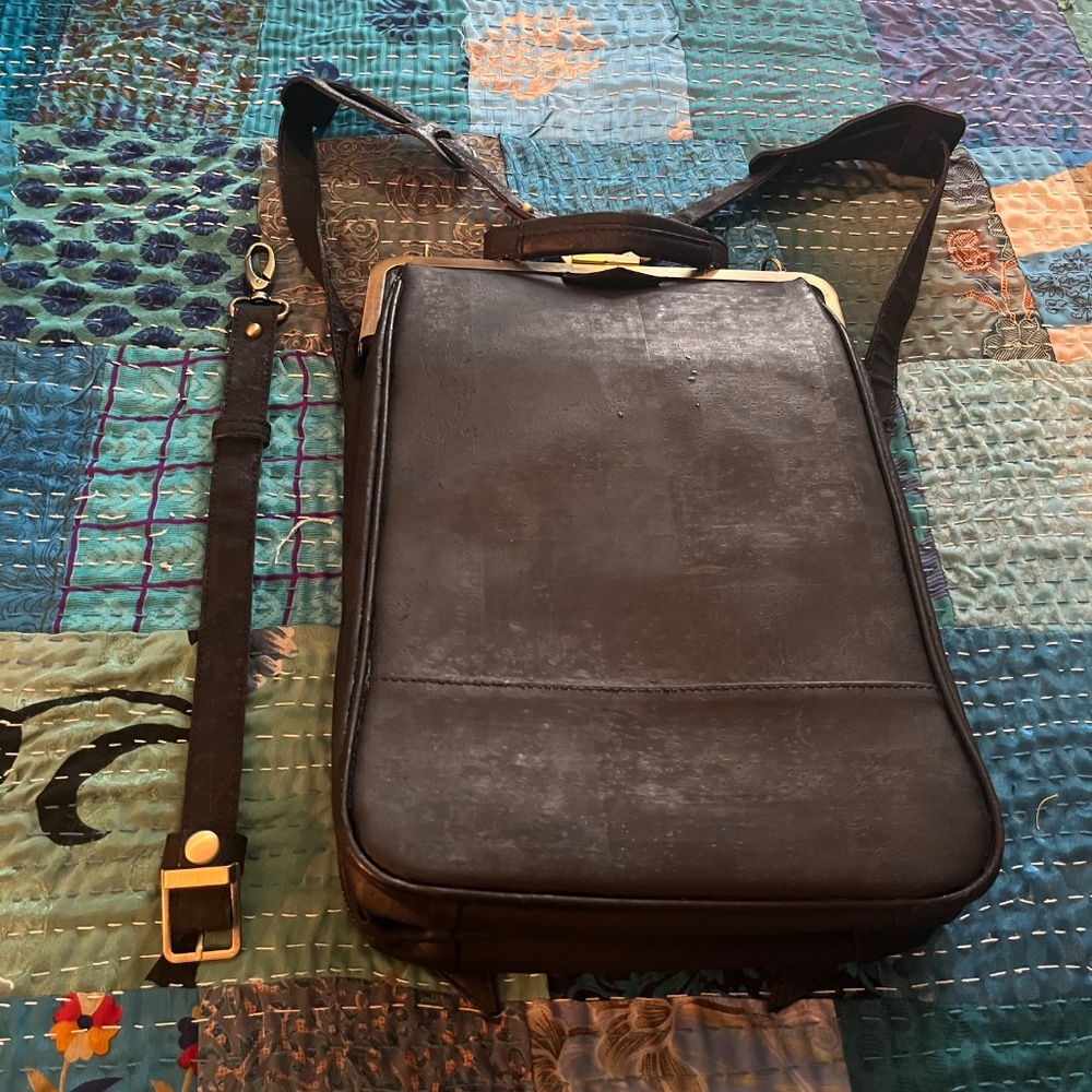 La Flore Paris Bobobark Handbag/Backpack - Picture 7 of 16